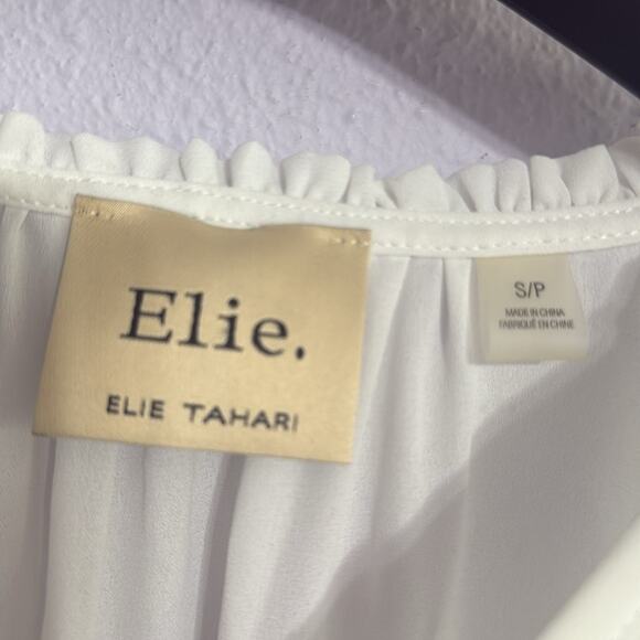 Elie Tahiti Women's White Blouse with Lace Sleeves Size S/P - Picture 6 of 7